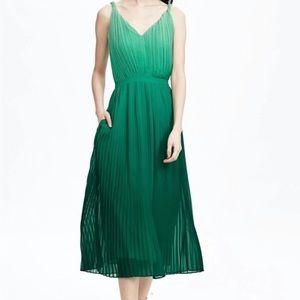 Banana Republic Green Ombré Dress - Size 0